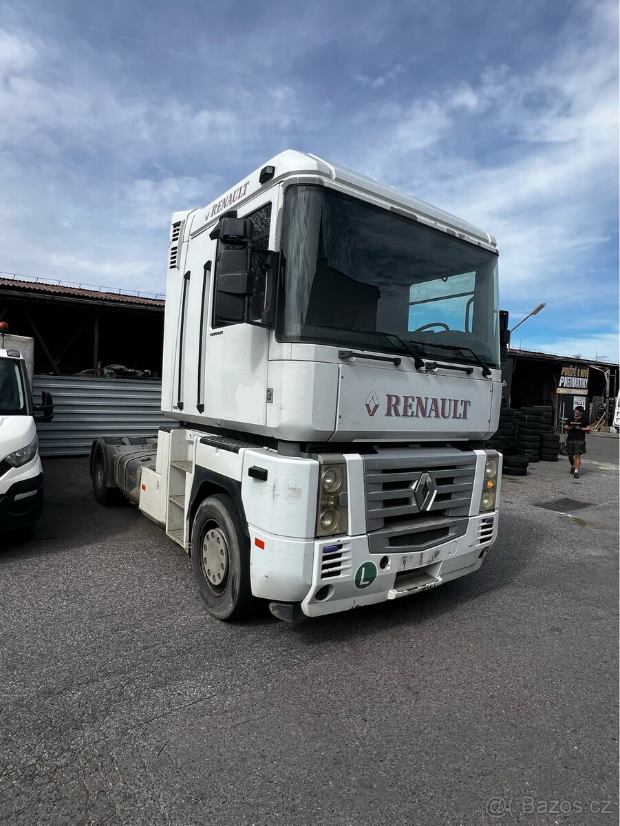 Tahac Renault Magnum 440-etec - 2