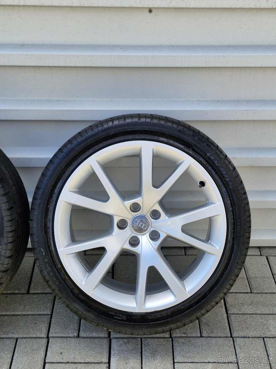 Alu AUDI A7 R 19 originální sada - 2