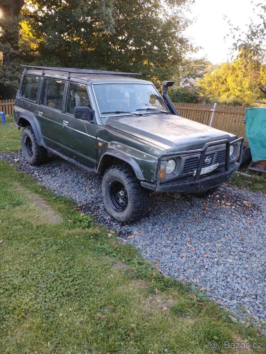 P: Nissan Patrol GR Y60 wagon, 2,8 TD