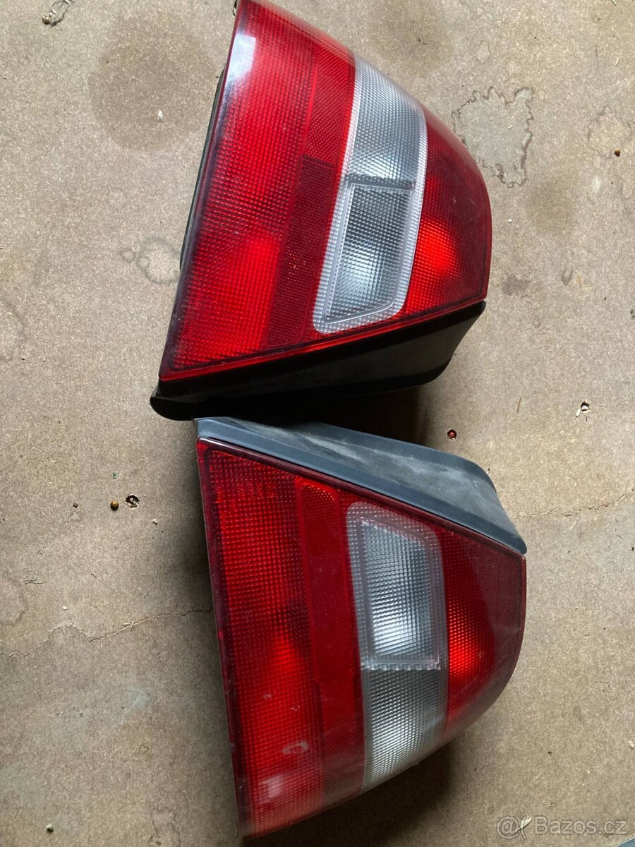 Zadní světla Civic 6G Anglán - 2
