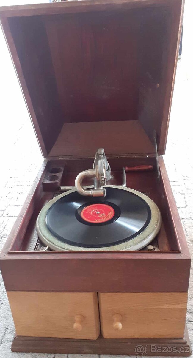 Gramofon na kliku - 2