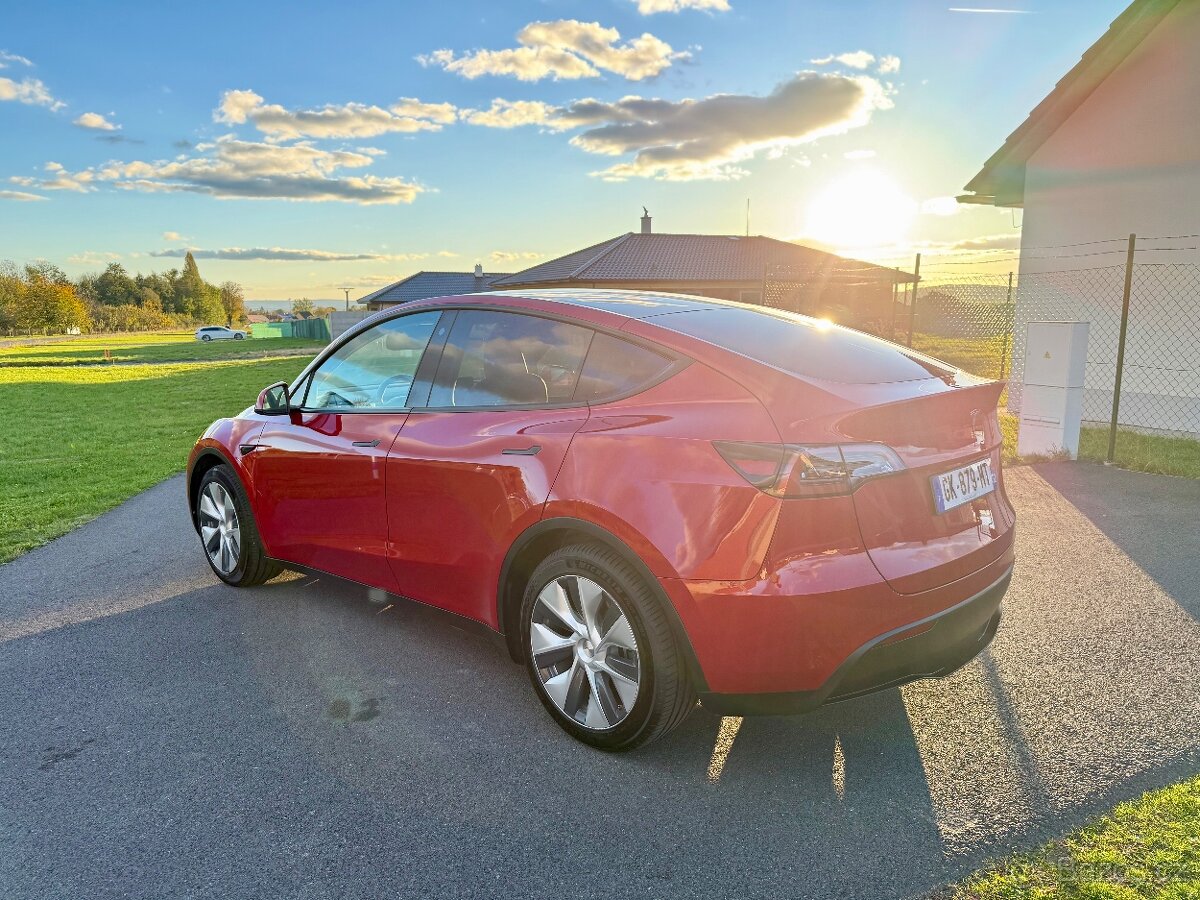 Tesla Model Y SOH 93% LFP baterie Tažné zařízení - 2