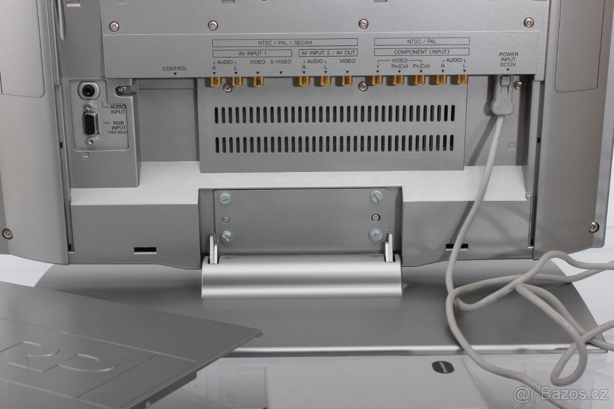 Sharp LCD 20“ monitor pro dohled - 2