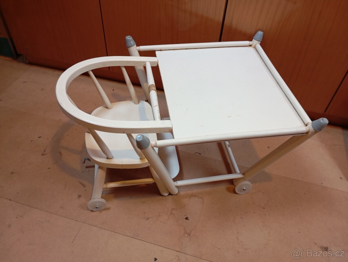 Jídelní stolek a stolička - 2