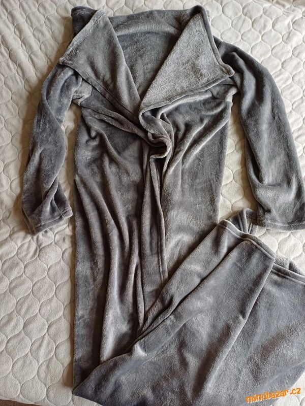 Deka s rukávy Tchibo NOVÁ - 2