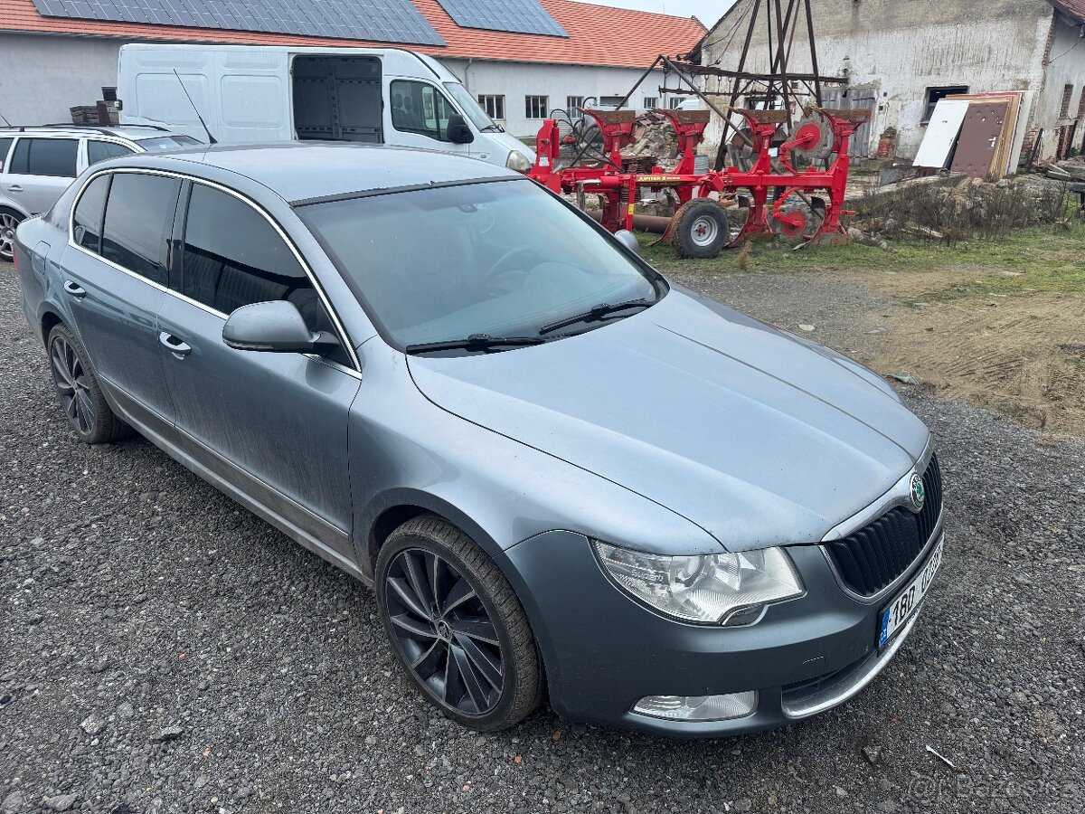 Superb 2 3,6fsi DSG N.D. - 2