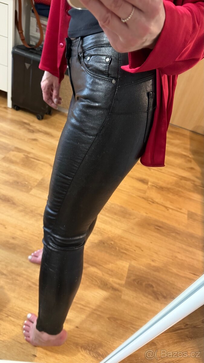 Dámské lesklé kalhoty 36 - 2