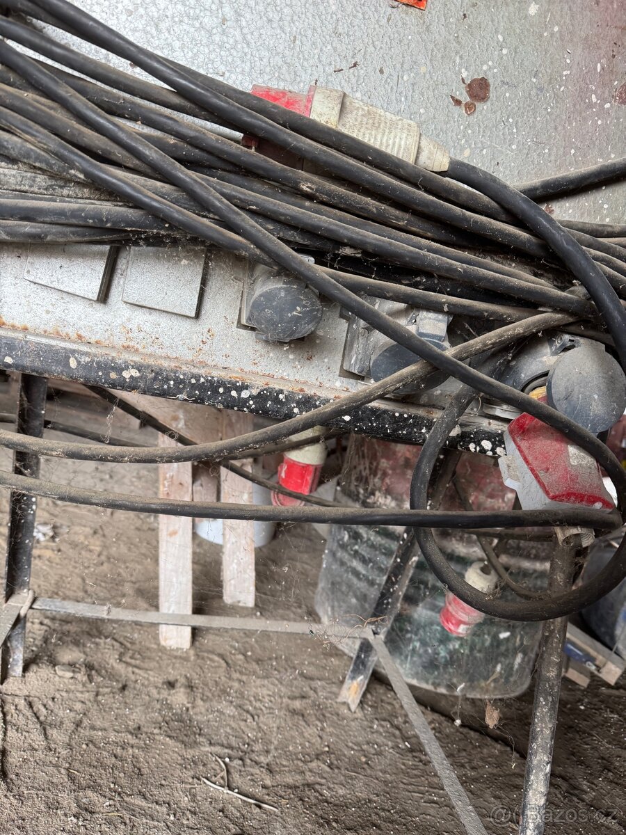 Stavební rozvaděč - 2