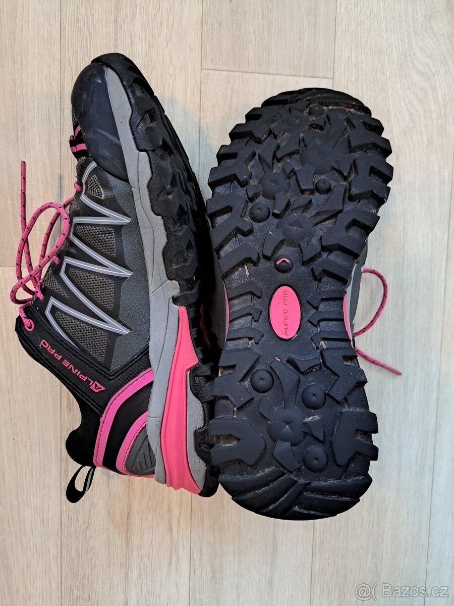 Outdoorove dámské boty Alpine PRO - 2