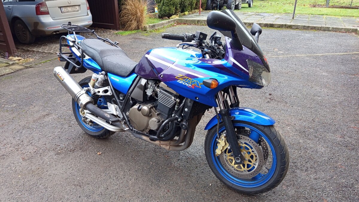 Kawasaki zrx 1200 S - 2