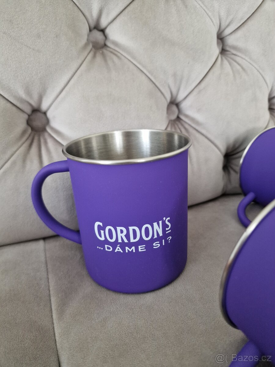 Plecháčky Gordons a Smirnoff - 2