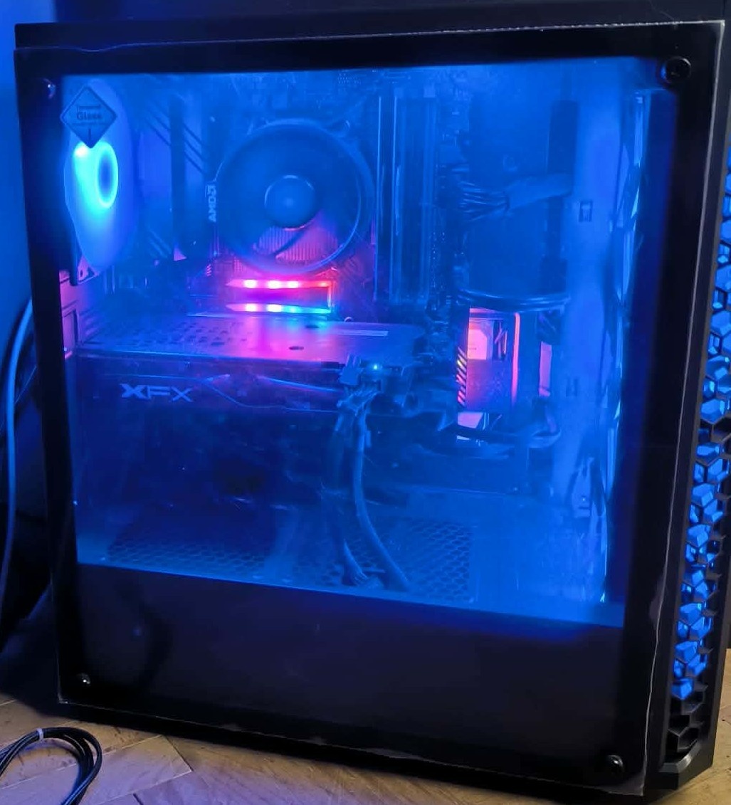 PC ZÁRUKA / Ryzen 5 5500/DDR4 32GB 3200Hz/SSD+SSHD/RX470 8GB - 2