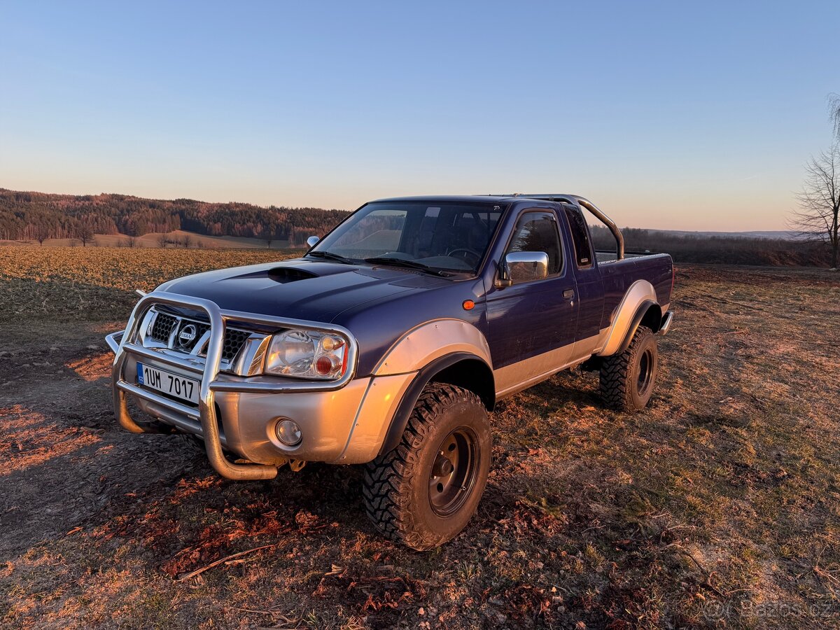 Navara D22 Kingcab 98kw - 2