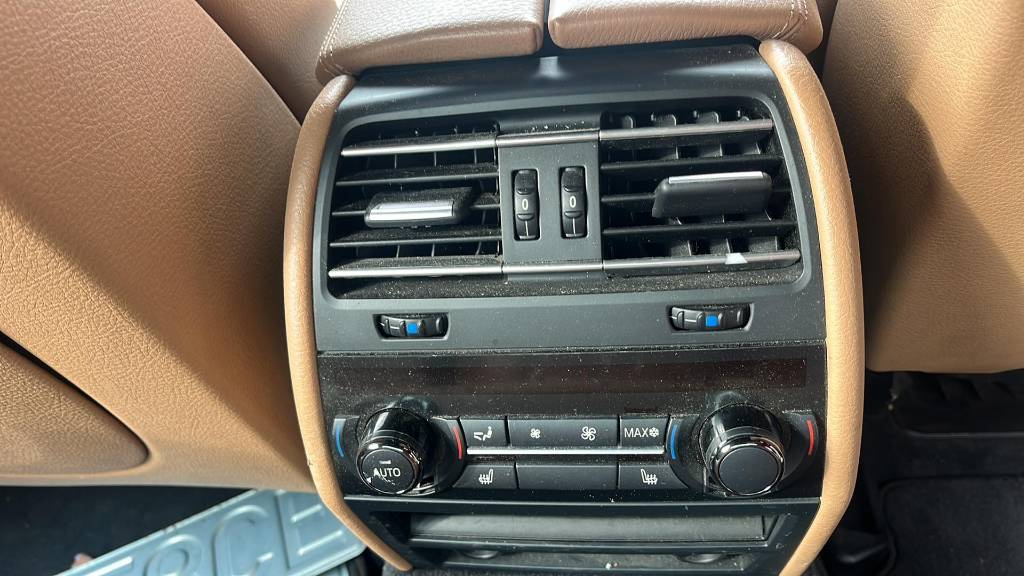 BMW 7 4,4 V8 32V Bi-Turbo - 2