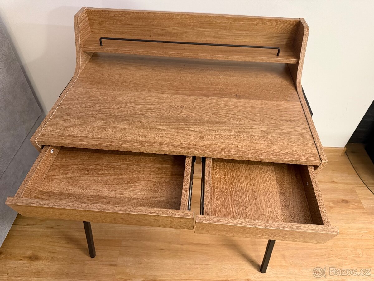 Psací stůl - 2