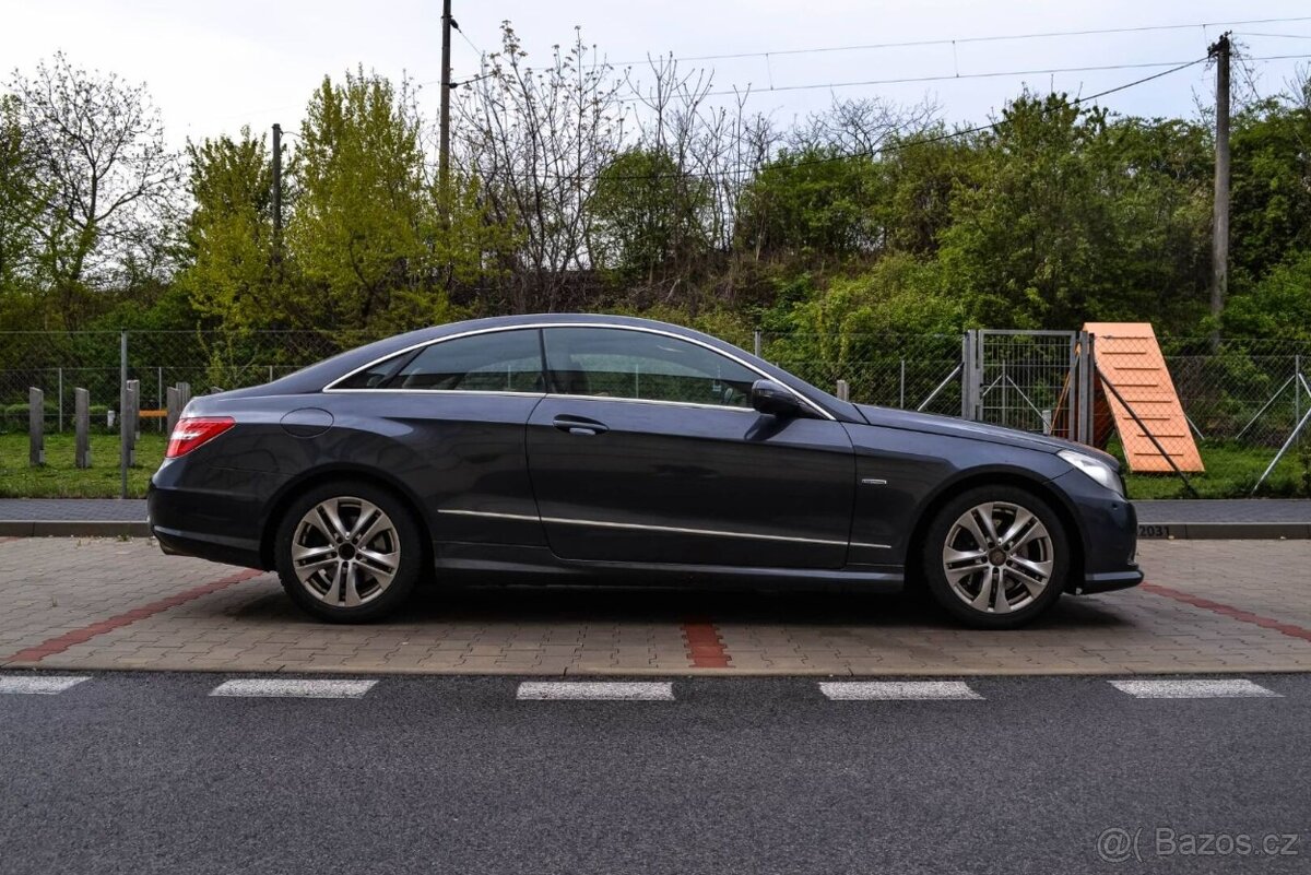 Mercedes Benz E 350 CGI coupe - 2