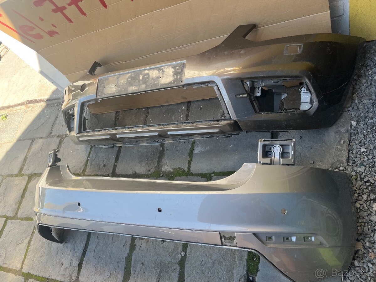 Yeti facelift narazniky.Blatnik stary model - 2