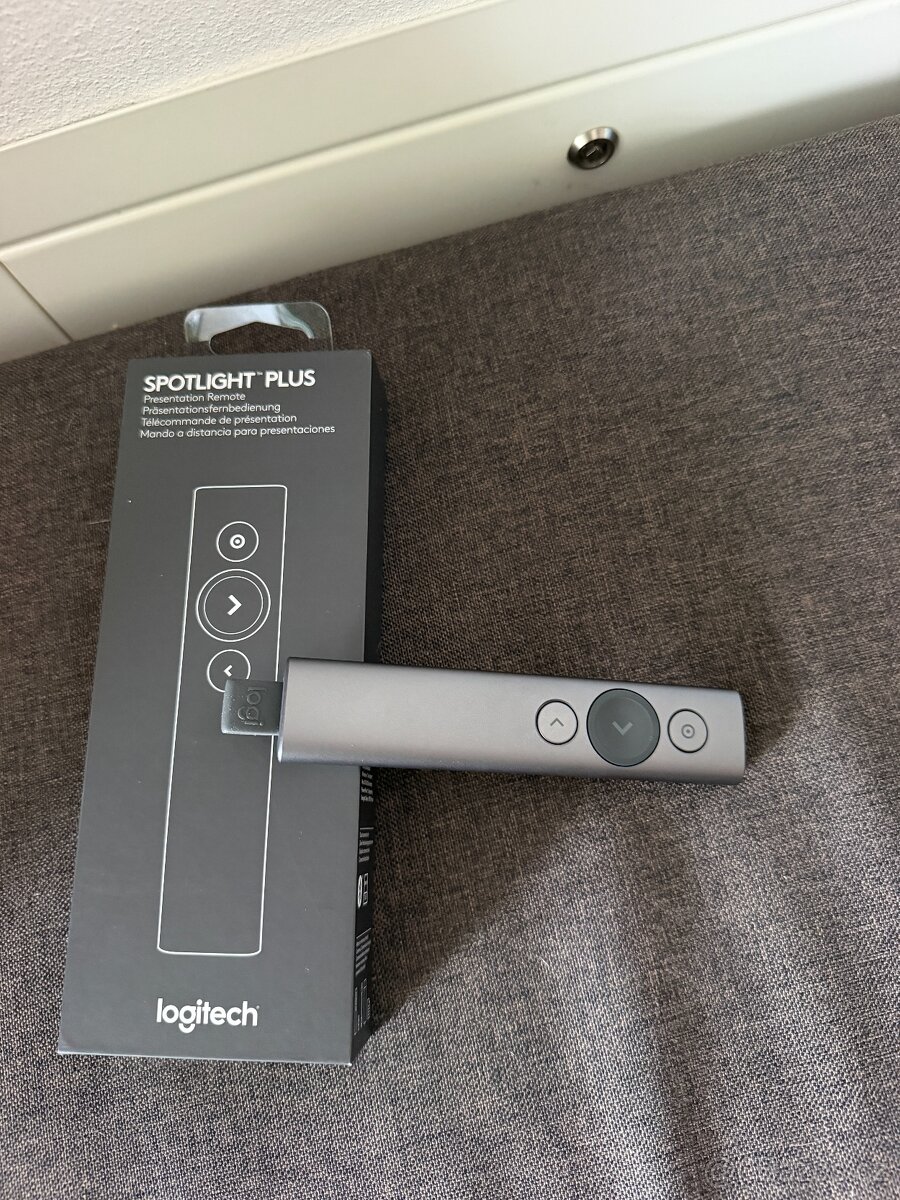 Logitech Spotlight Presentation Remote - 2
