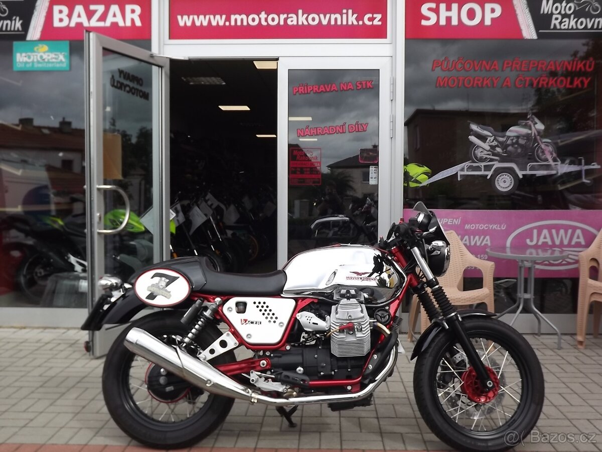 Moto Guzzi V7 Racer - 2