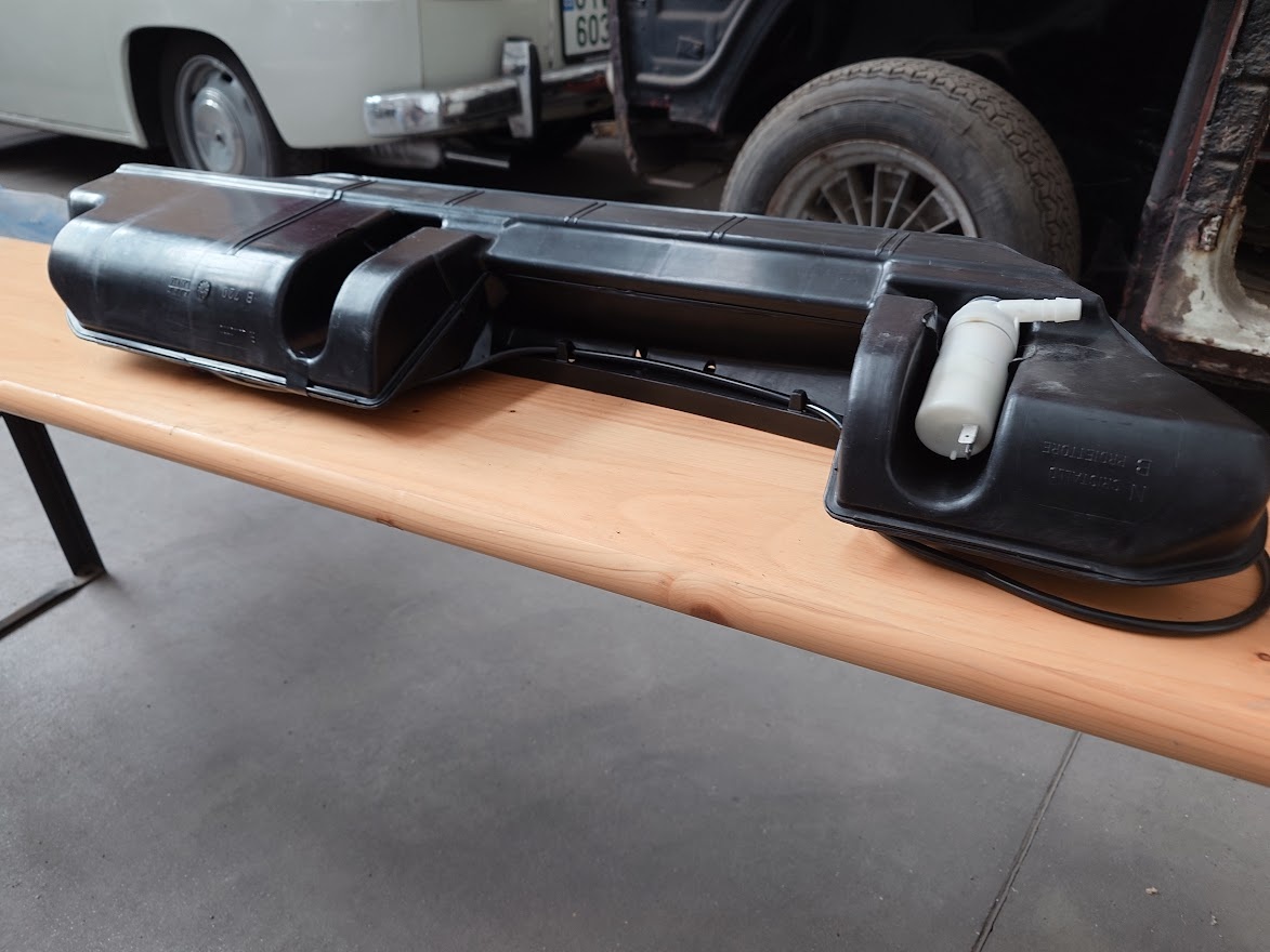 Fiat Uno Logo Turbo D, Turbo IE - 2