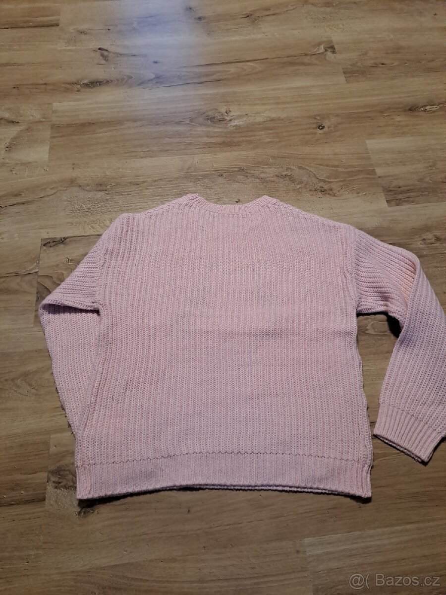 Dámský svetr - 2
