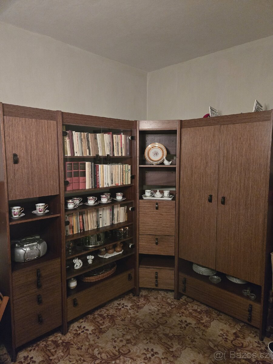 Sestava skříní - 2