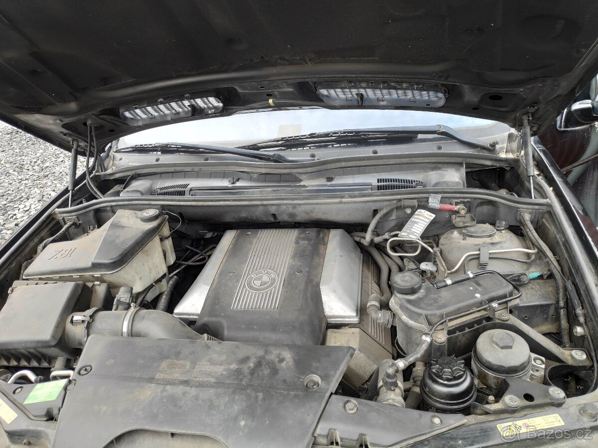 Náhradní díly BMW X5 E53 4.4i 210Kw M62B44TU - 2