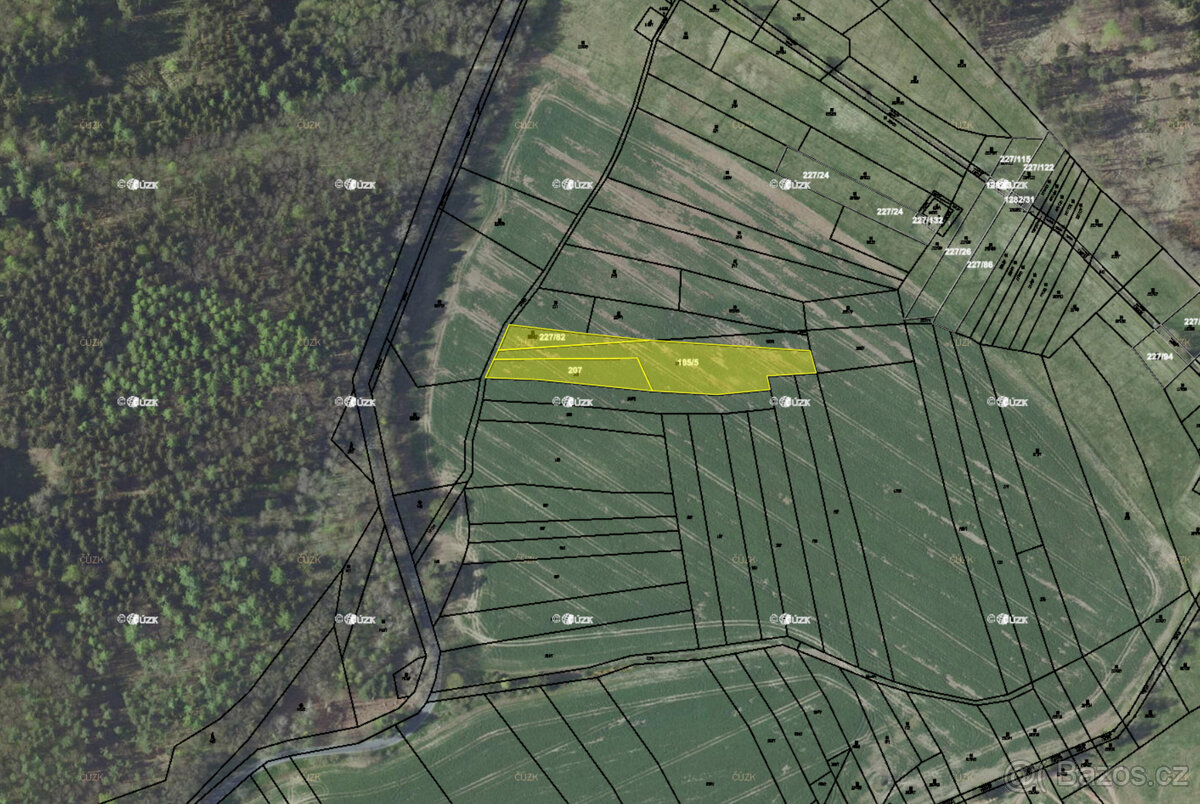Černé Voděrady (5 057 m2) - 2