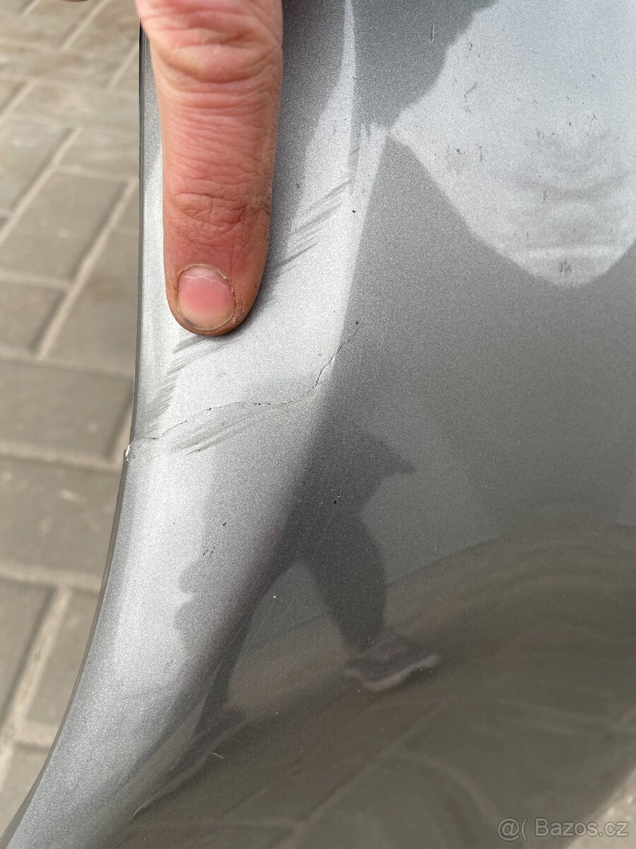 Přední stříbrný nárazník Suzuki Vitara 2016 - 2