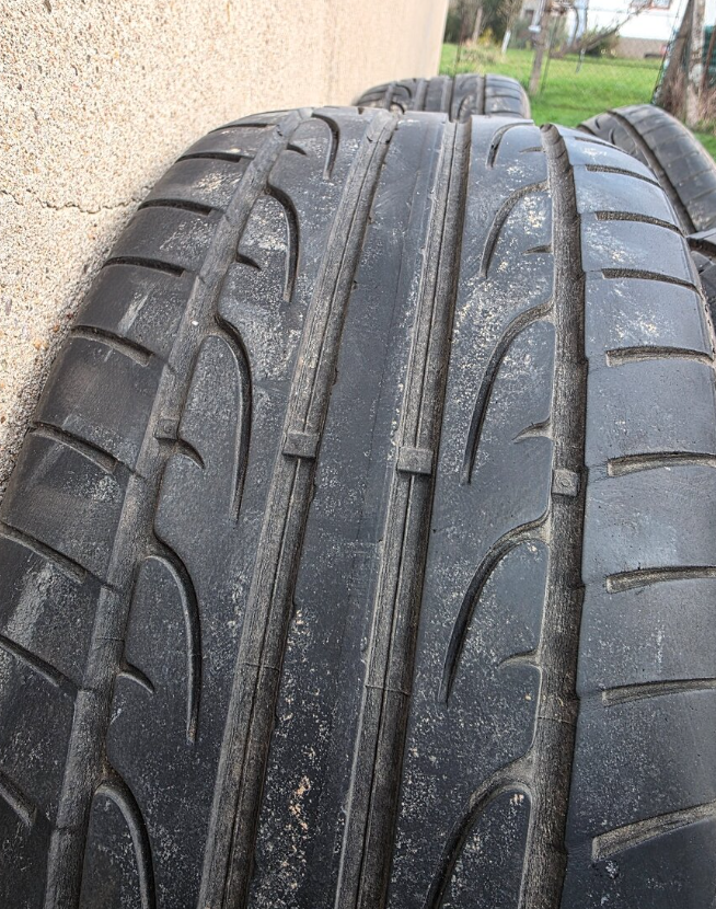 Dunlop Sport Maxx 215/45/16 86H - 2