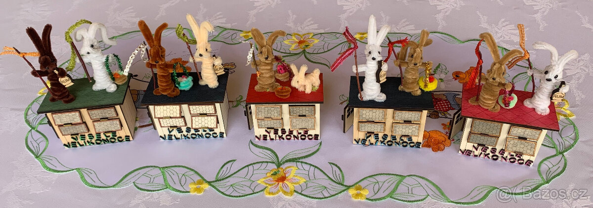 Velikonoční dekorace se zajíčky - 2