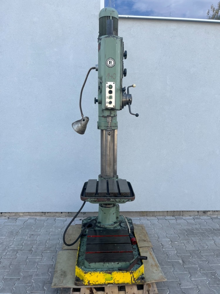 140. Sloupová vrtačka Kazanlik - 2