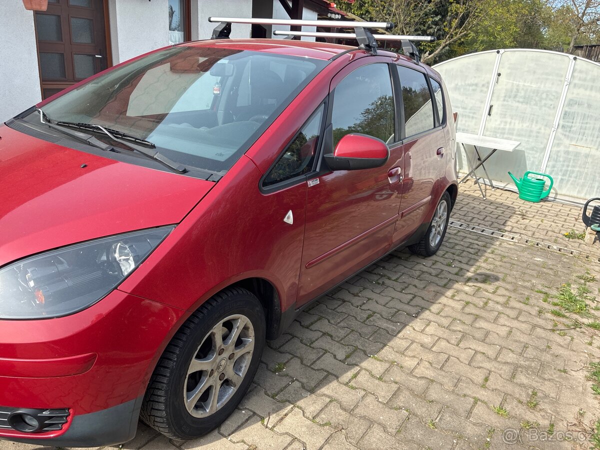 Mitsubishi Colt - 2