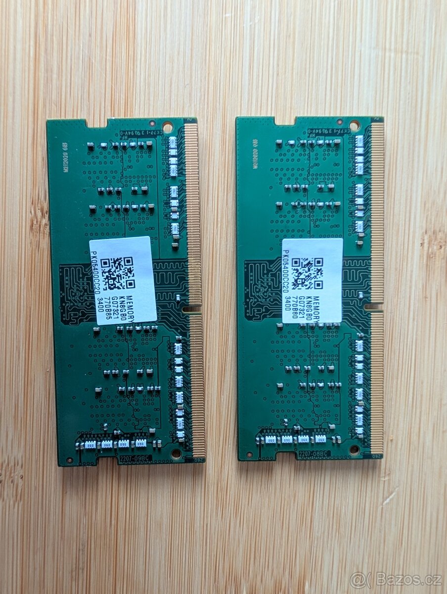 2x 8GB RAM modul SK hynix DDR4 - 2