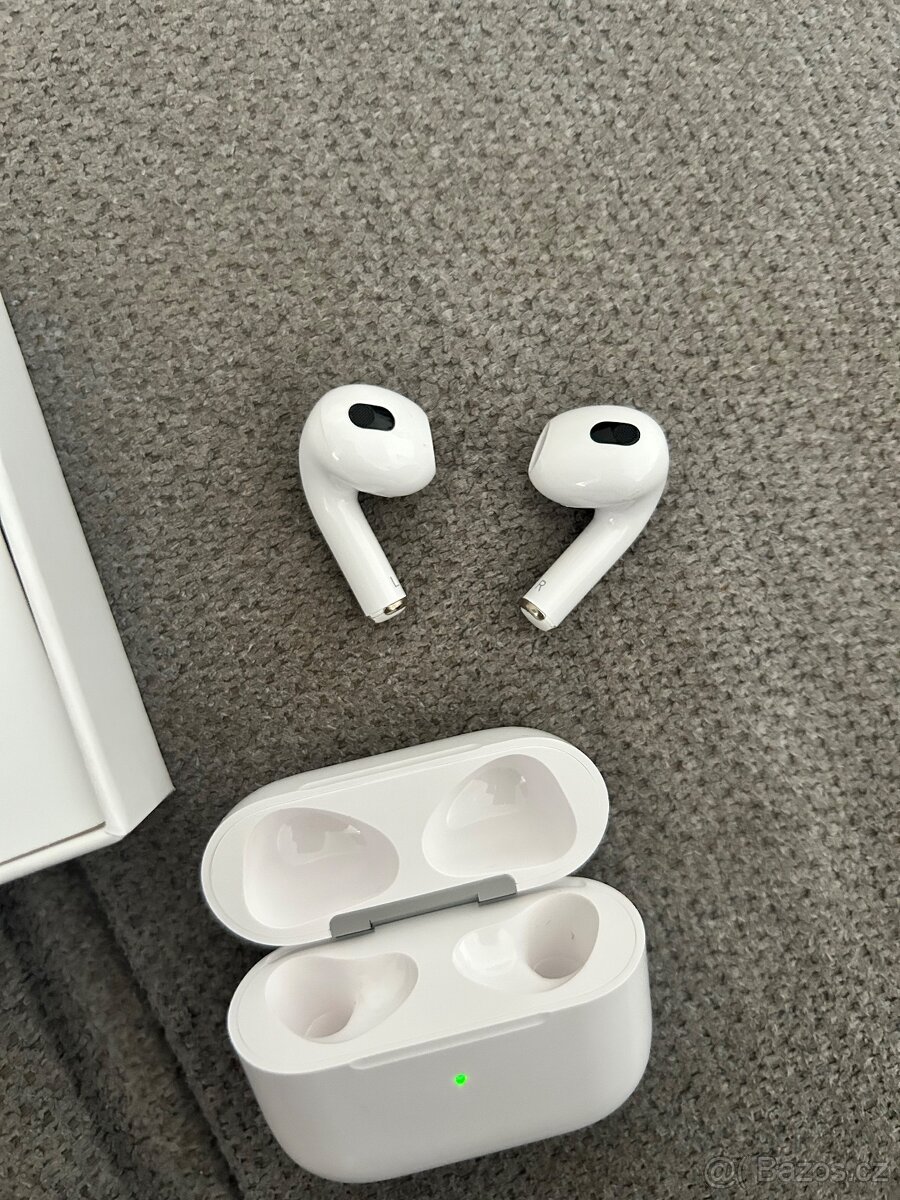 Apple AirPods 3 - 2