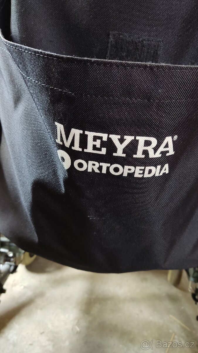 Elektrický invalidní vozík MEYRA - 2