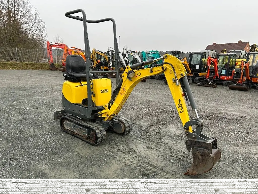 Minibagr Wacker Neuson 803 - 2