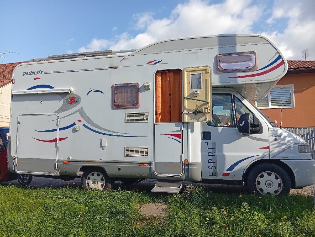 Obytný automobil - 2