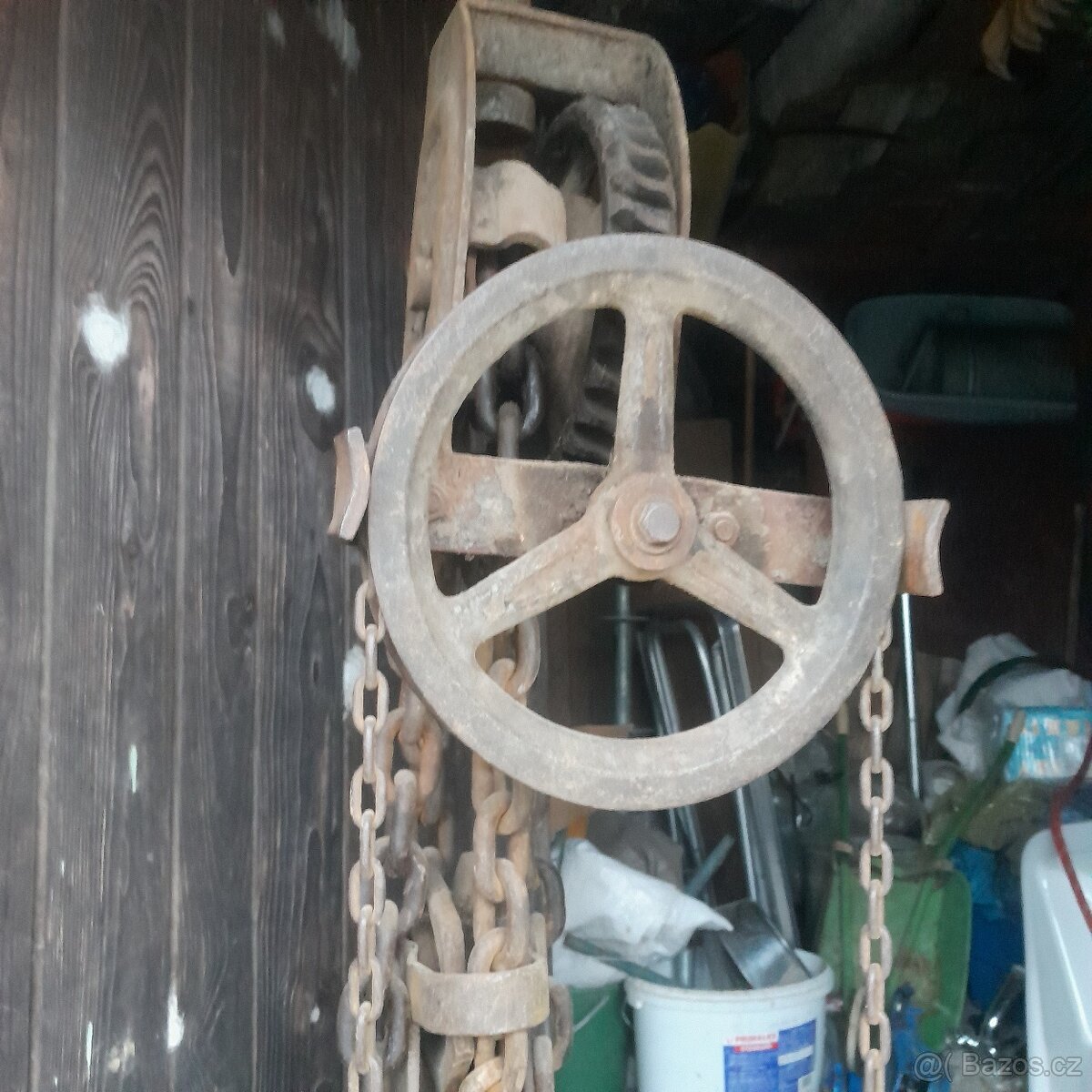 RUČNÍ KLADKOSTROJ ŘETĚZOVÝ - 2