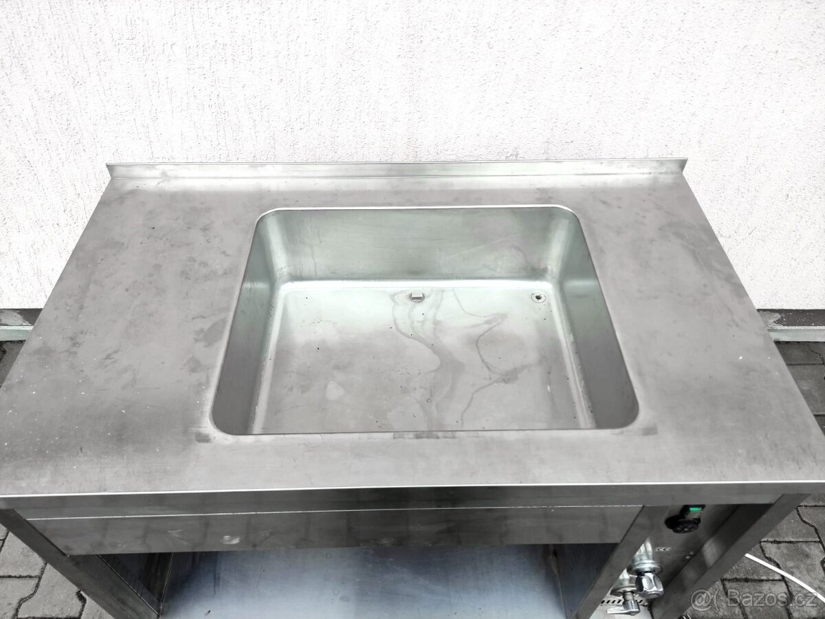 Elektrická vodní lázeň GN2/1 s napouštěním - 2