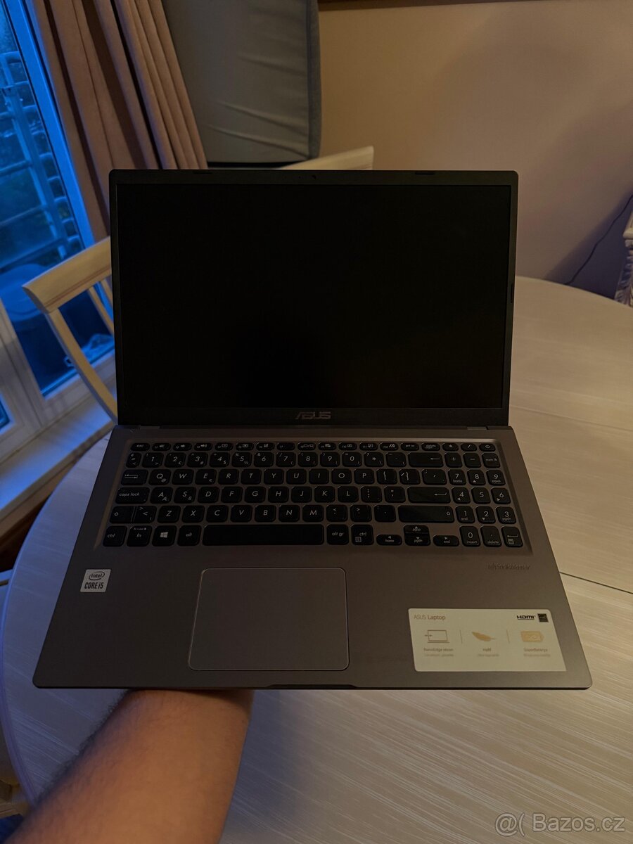 ASUS VivoBook 15 | i5 | 8GB RAM | 256GB SSD | Perfektní stav - 2