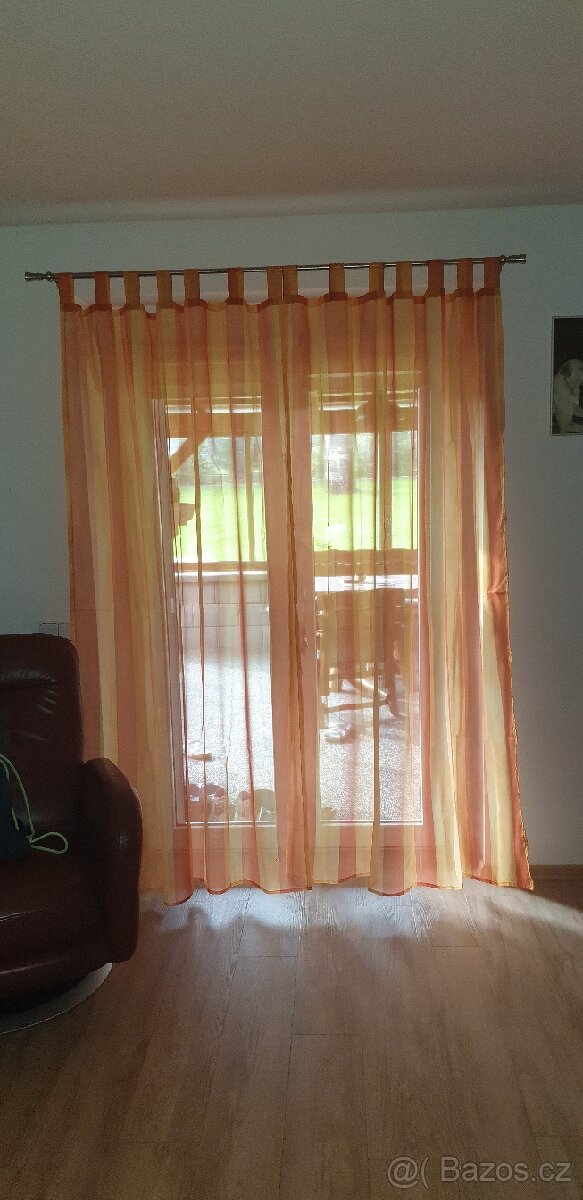 Oranžové záclony - 2