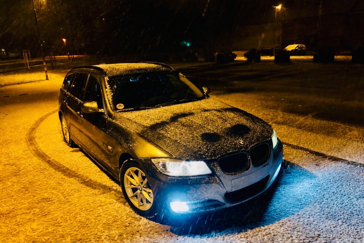 BMW 318d Touring 2011 - 2