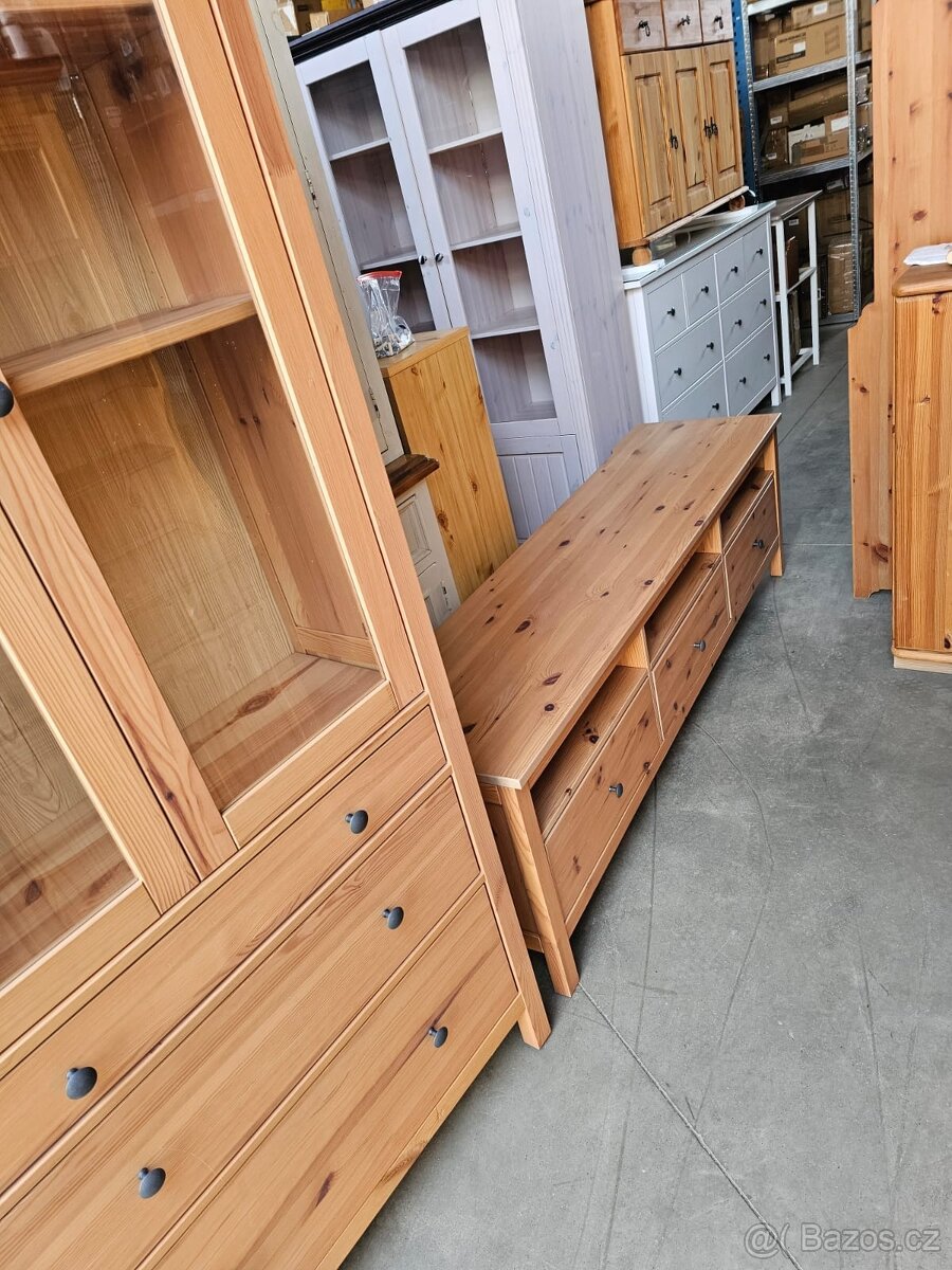 TV STOLEK IKEA HEMNES - 2