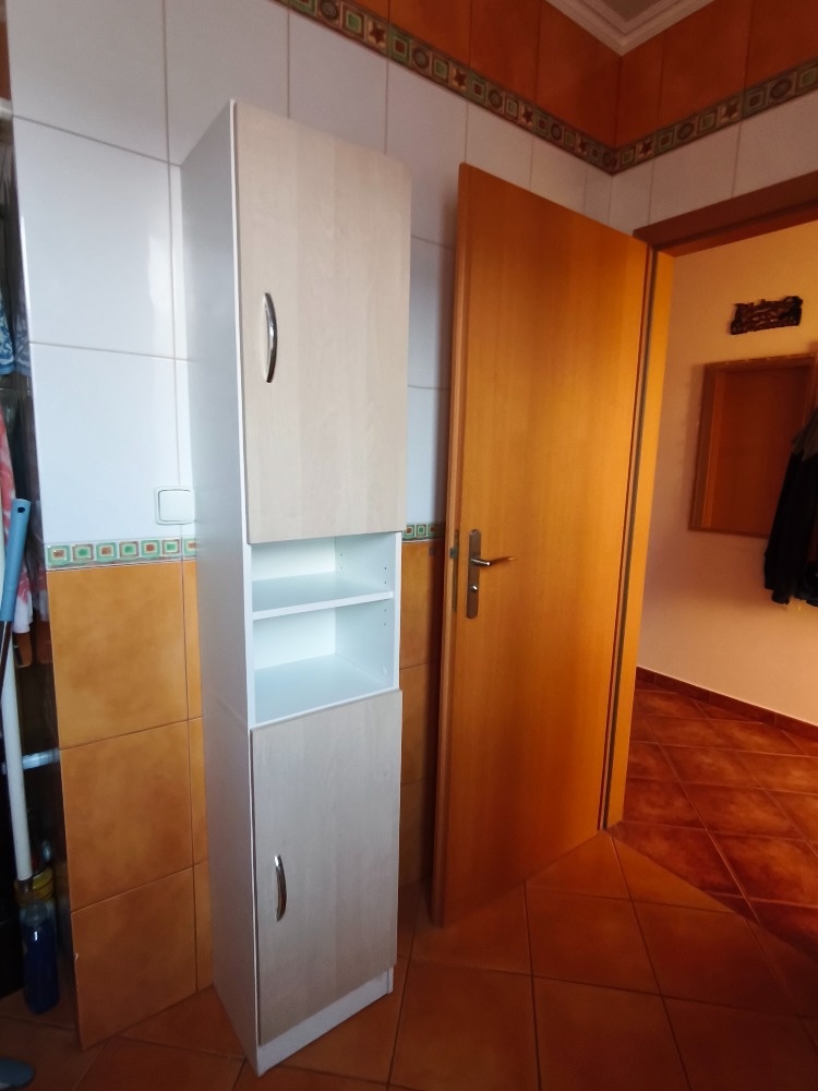Koupelnová skříňka - 2
