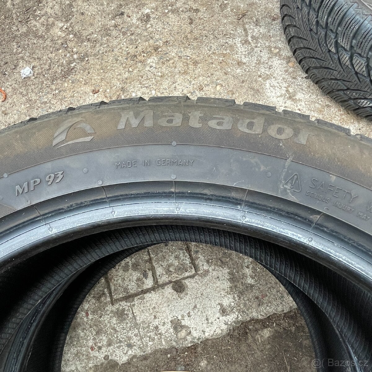 225/55/R18 Matador - 2