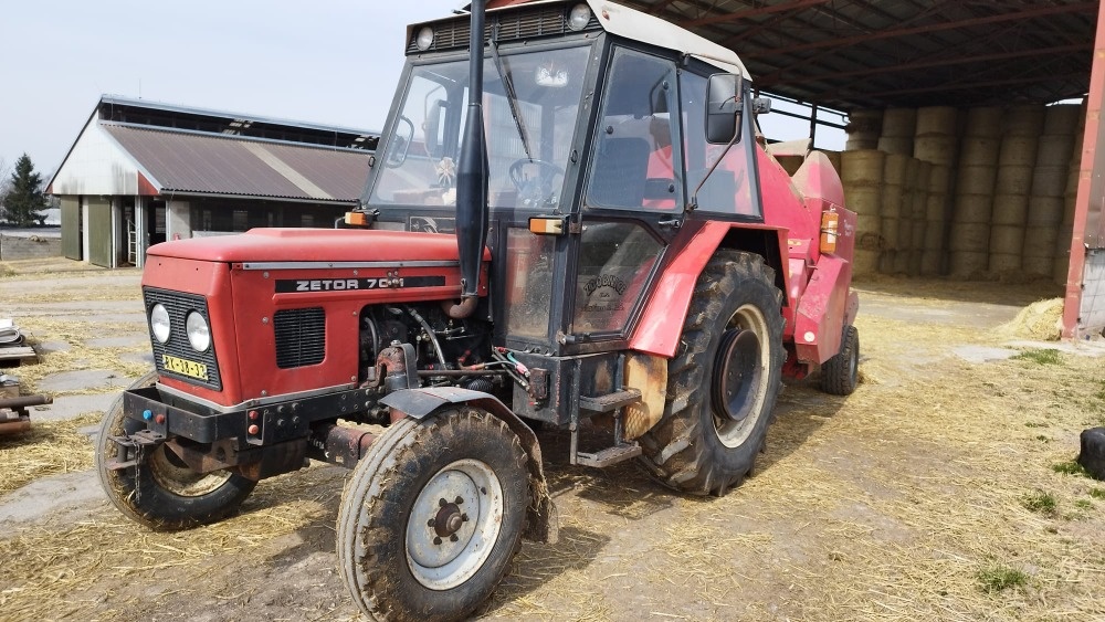 Traktor Zetor 7011 - 2