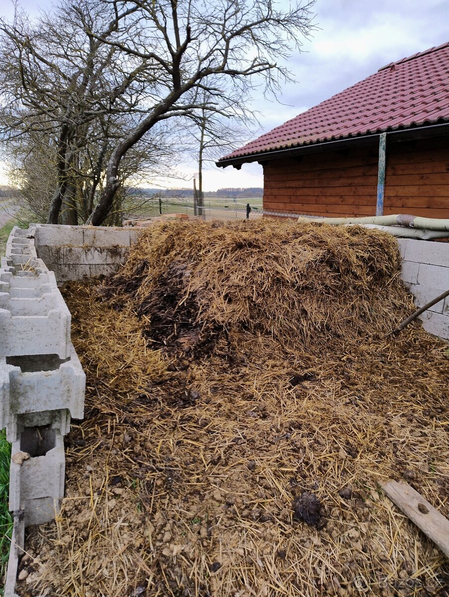 Koňský hnůj - 2