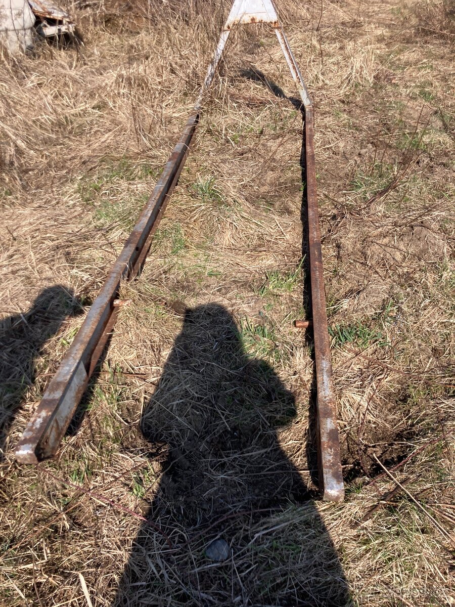 Rám na kontejner - 2