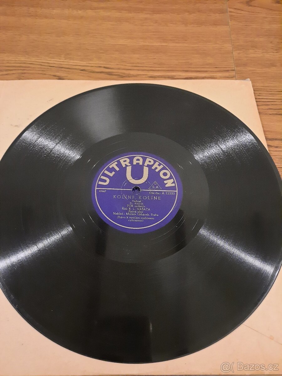Kmochovo album ultraphon - 2